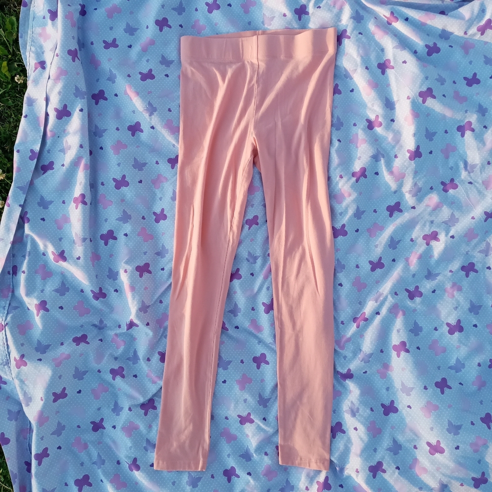 Forever 21 peach leggings 🍑